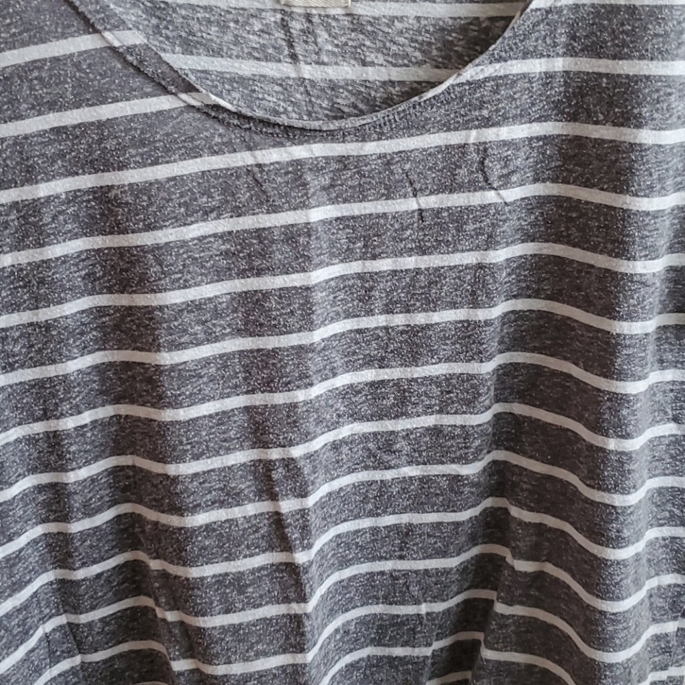 Striped Crop Tee - Picture 2 of 4
